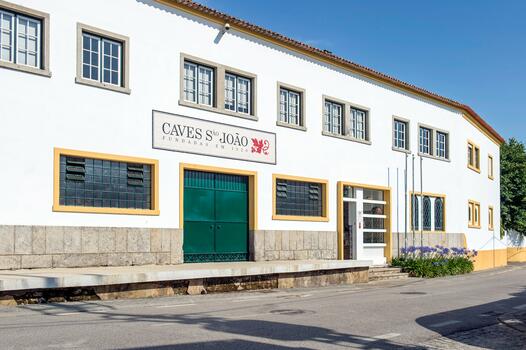 Caves São João - Vinos Clásicos