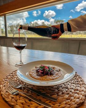Caminhos Cruzados - Wine & Food