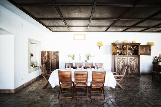 Quinta de Chocapalha - Tour, Tasting & Lunch