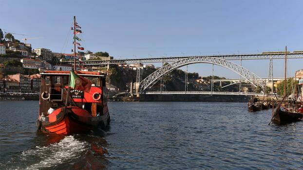 Bridges Cruise