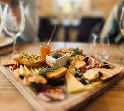 Quinta do Gradil – Wines, Cheeses & Charcuterie