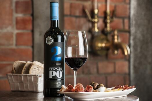 Fernão Pó - Tour & Wine Tasting
