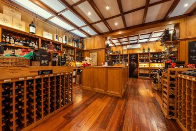 Blandy's Wine Lodge – Madeira 10 Years Tasting 