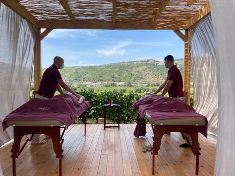 Quinta da Pacheca - Chakra Divine Massage