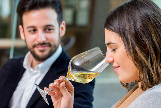 Honrado Vineyards - Aprender a Degustar Vinos