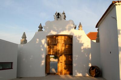 Quinta da Lapa - Tour & "Out of the Box" Tasting