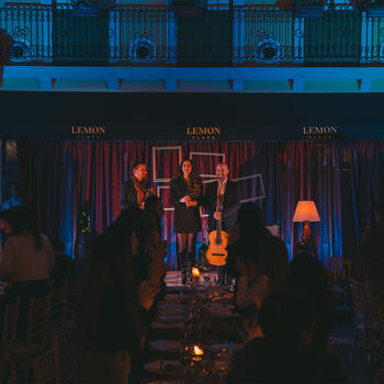 WOW - Jantar & Show de Fado