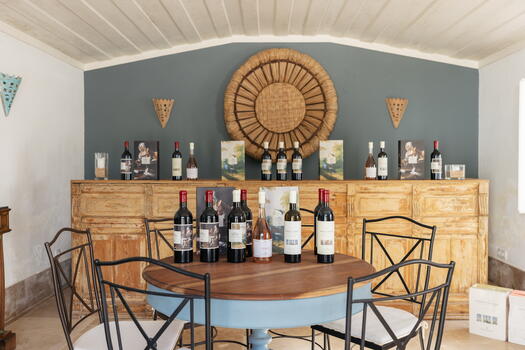 Herdade do Perú – Tour & Meal at the Winery 