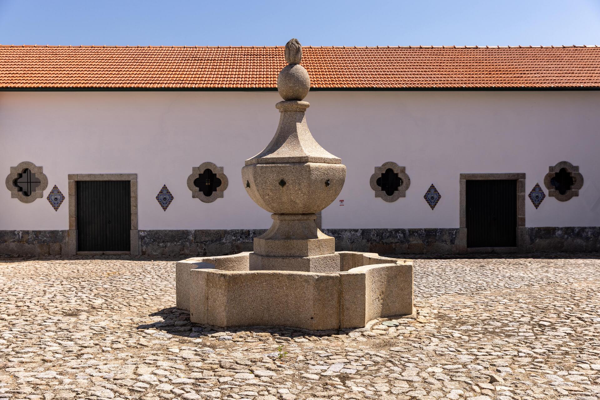 19|90 Wine Center Santar – Santar Noble - Portugal By Wine - Wine ...